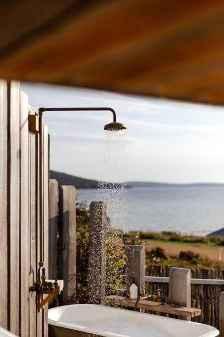 알로나 Bruny Boathouse B&B 외부 사진