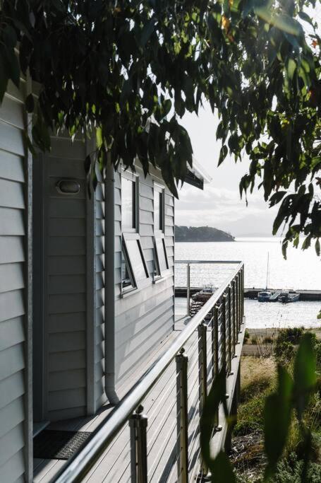 알로나 Bruny Boathouse B&B 외부 사진